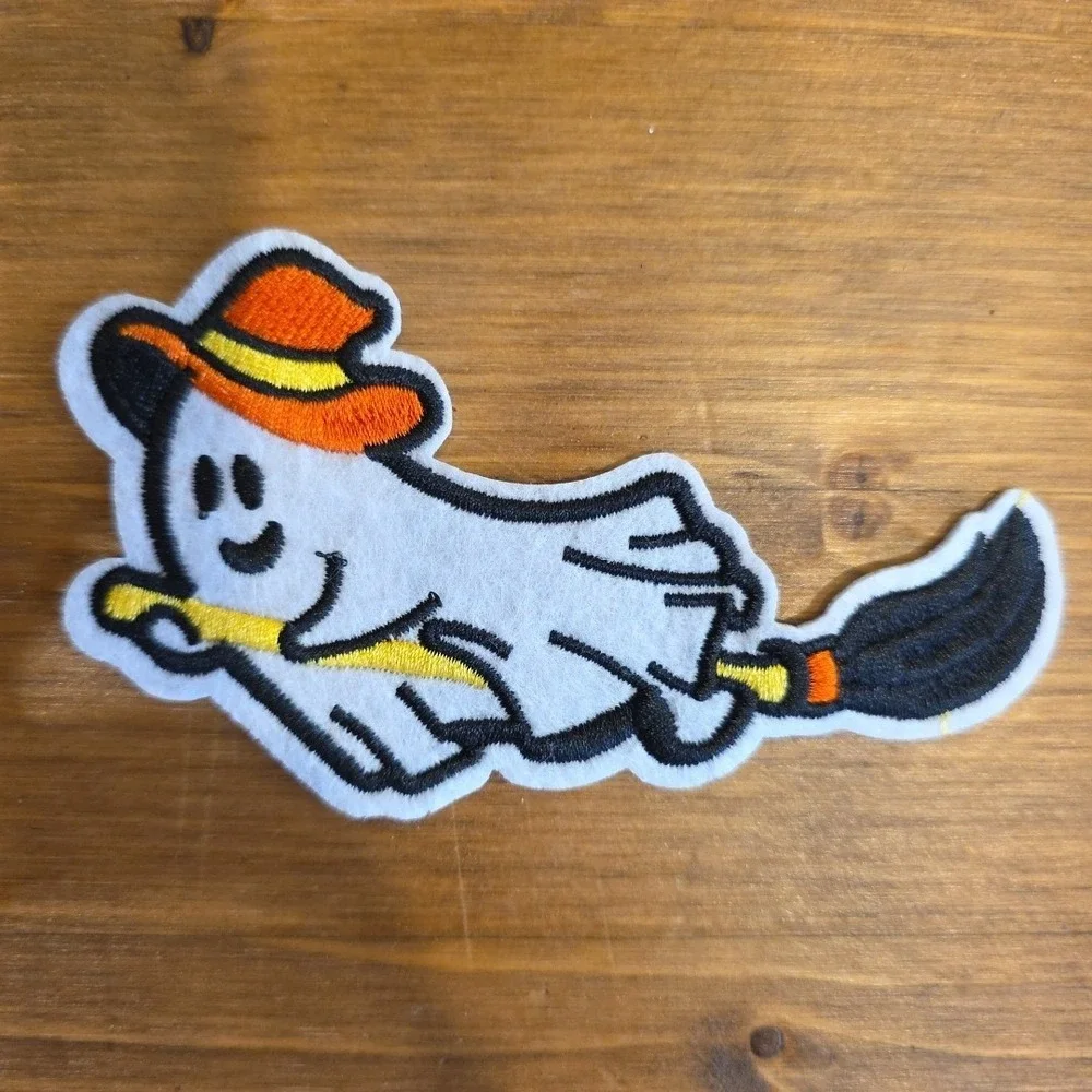 NEW Set Of 9 Cute Funny Ghost Embroidered Iron On Patch Halloween Trick or Treat